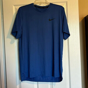 Nike Pro Dri-Fit NWT men’s blue short sleeve t-shirt size medium